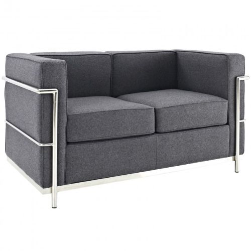 Le Corbusier petite loveseat 